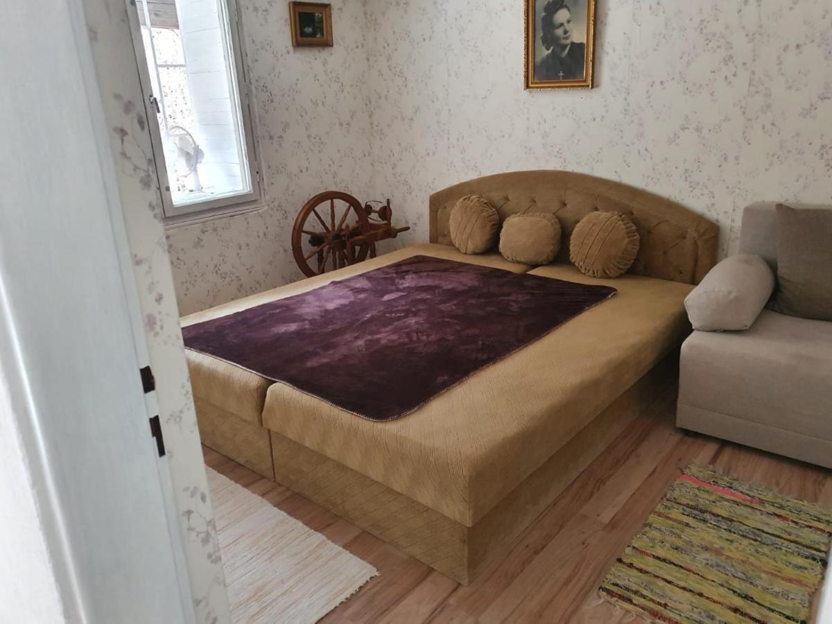 Horska Chata v Srdci Kremnických Hôr Banská Bystrica Exterior foto